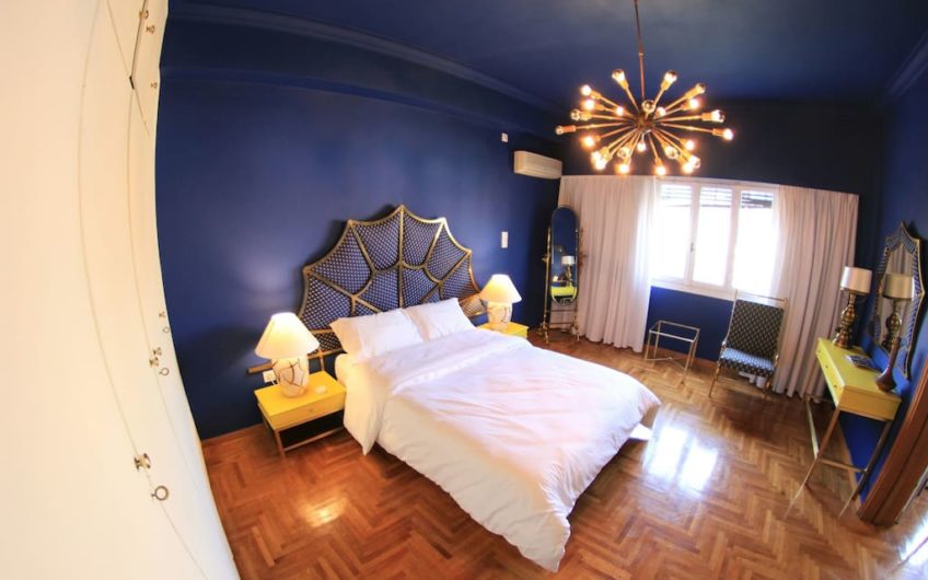 152m² Mid-century modern apartment in Athens
