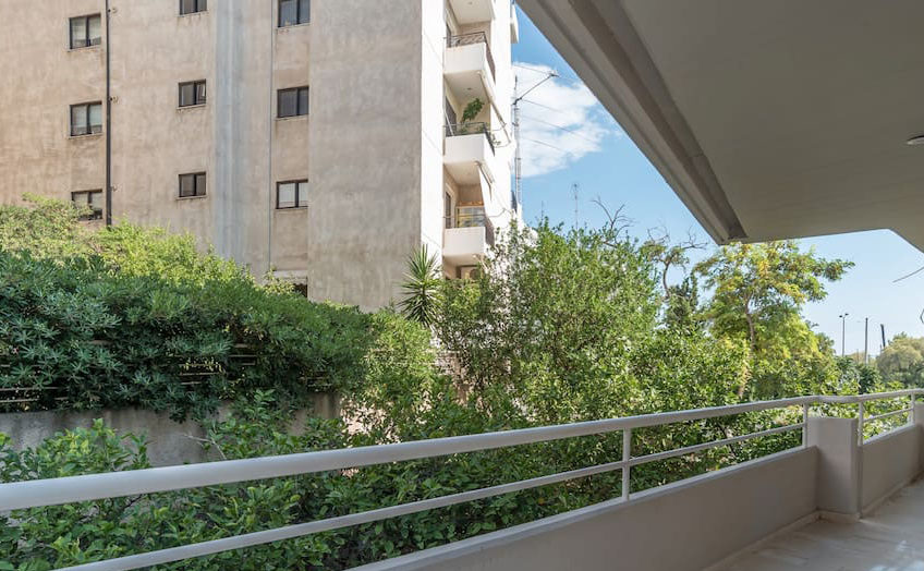 Luxurious 151m² Apartment in Athens Riviera