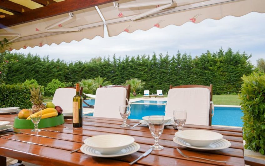490m² villa in Pikermi, close to the Airport