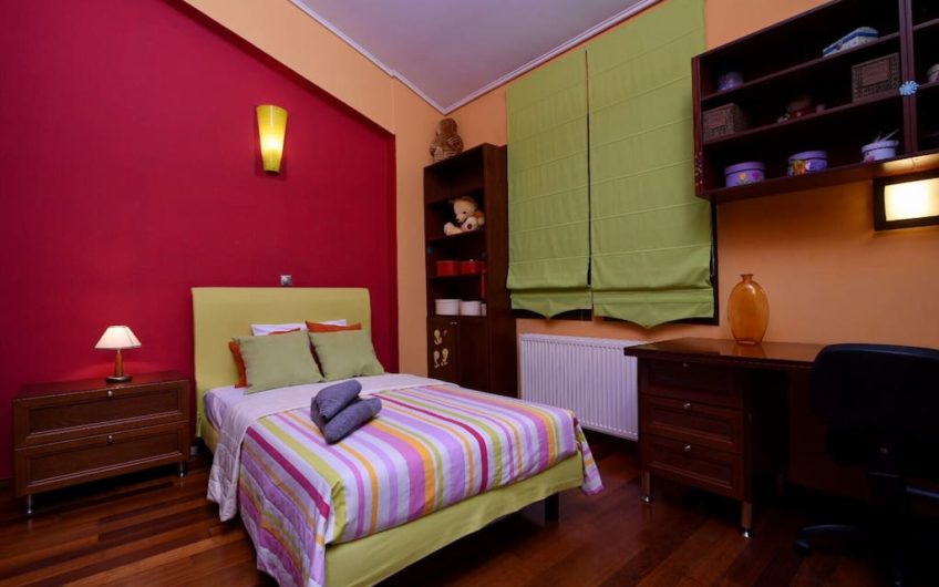 490m² villa in Pikermi, close to the Airport
