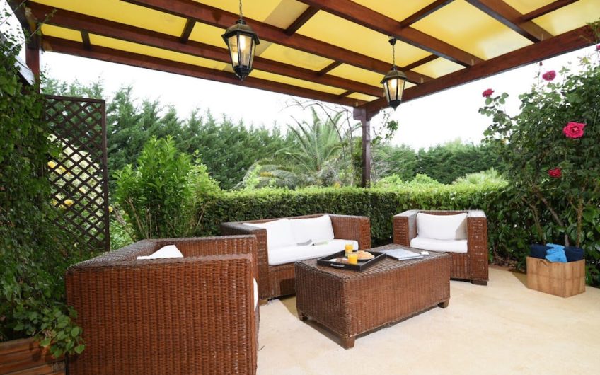 490m² villa in Pikermi, close to the Airport