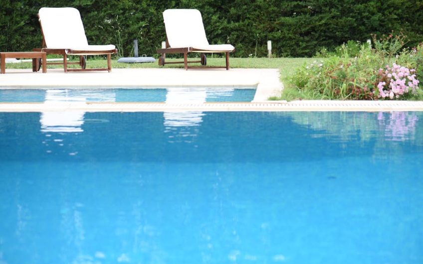 490m² villa in Pikermi, close to the Airport