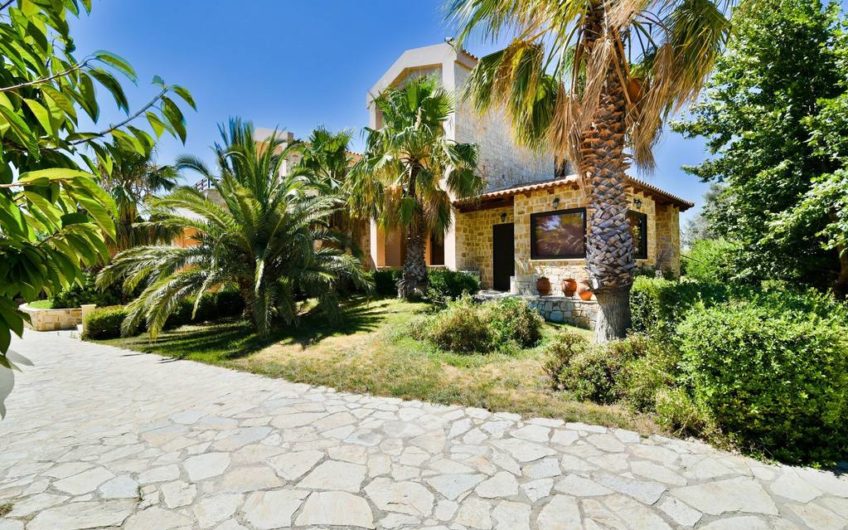 490m² villa in Pikermi, close to the Airport