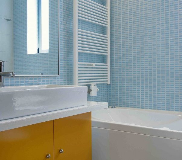 106 sqm apartment with 28 sqm playroom