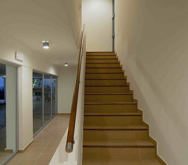 106 sqm apartment with 28 sqm playroom