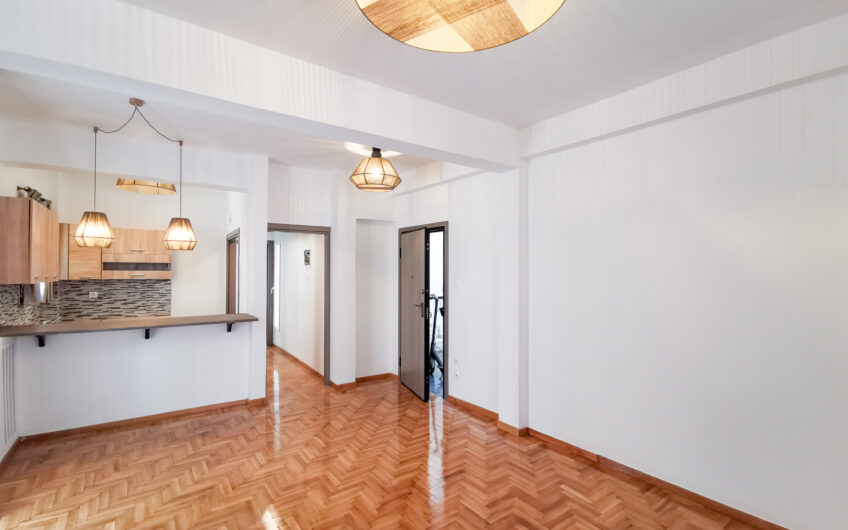 Apartment For Sale At Akropolis Historic Center