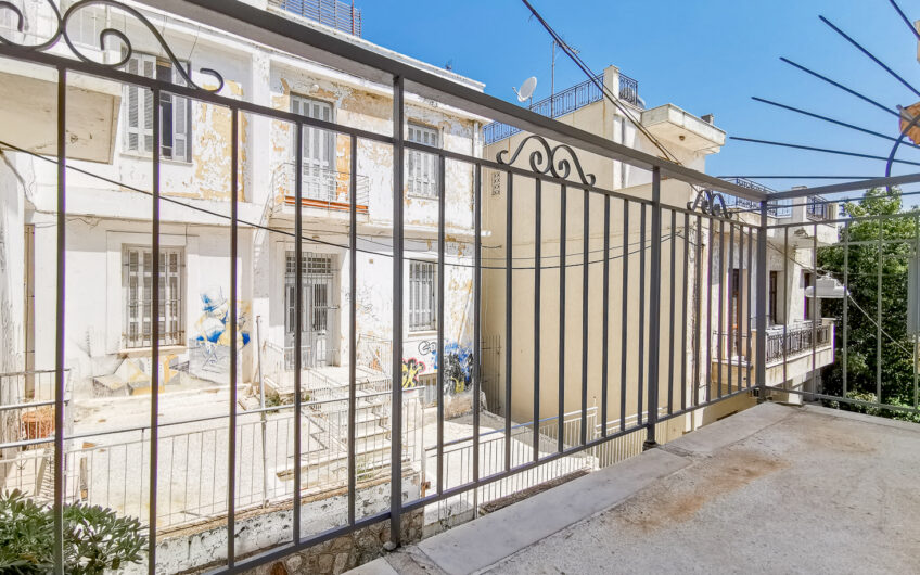 Apartment For Sale At Akropolis Historic Center